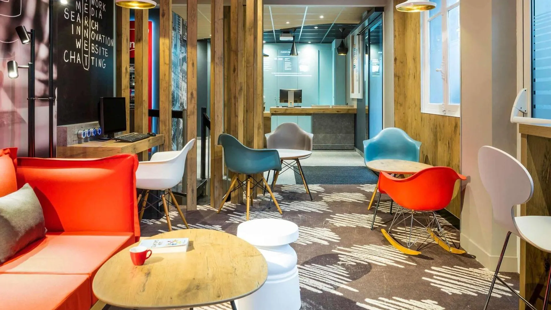 4 Hôtels Centraux près du Jardin des Tuileries à Saisir