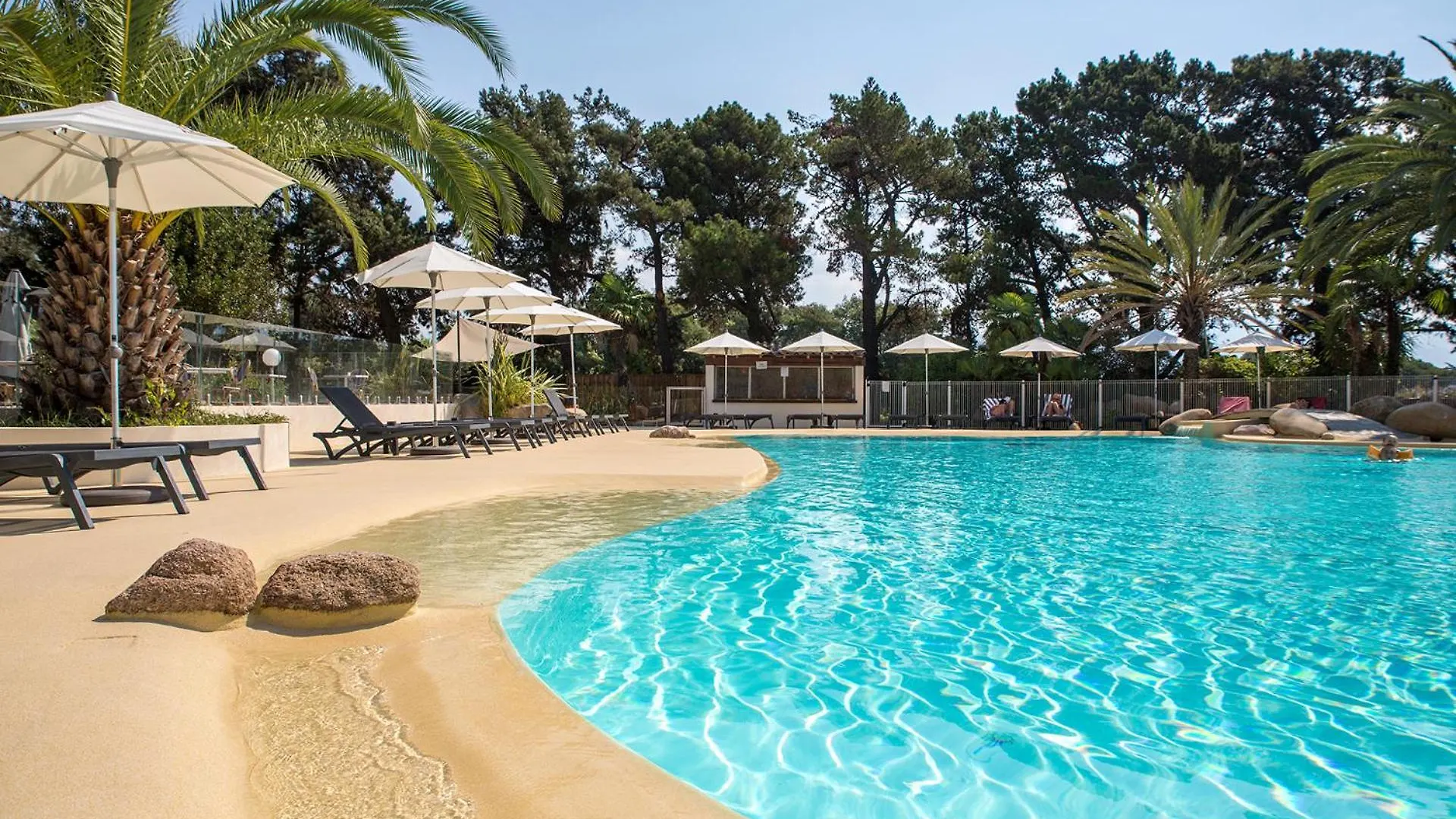 4 Hôtels de Plage près du Kalliste à Ajaccio
