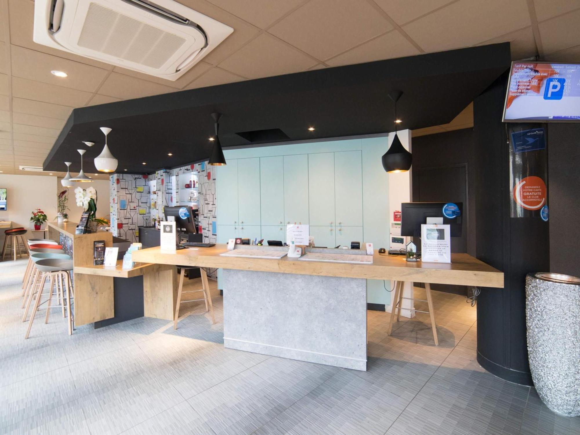 Séjourner près de la Cathédrale Saint-Étienne : 4 Hôtels Aéroport Comparés